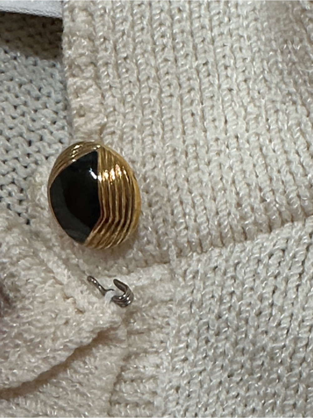St. John by Marie Gray vintage Elegant Two-Tone Black and Cream Knit Dress - Picture 5 of 12